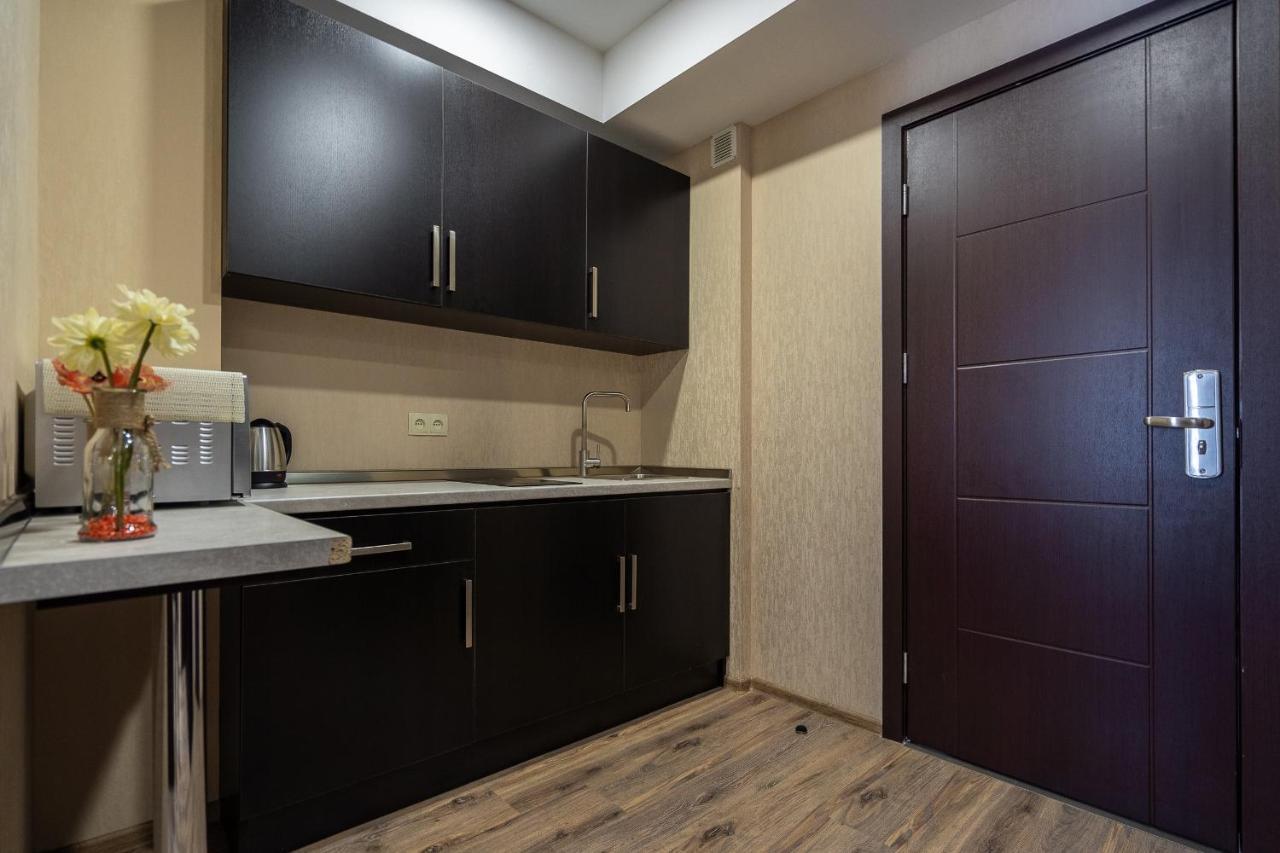 Курортный отель Snow Pine Suite - 4 Star Бакуриани Экстерьер фото